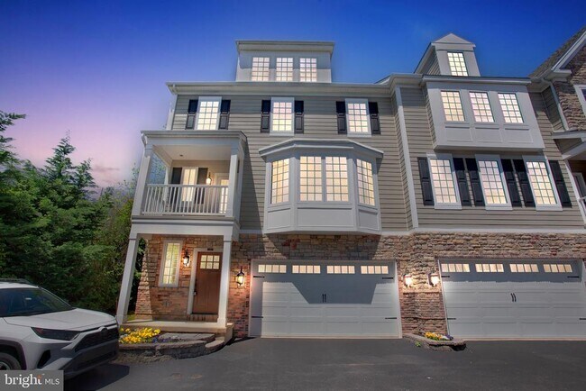 Building Photo - 17 Grey Ct