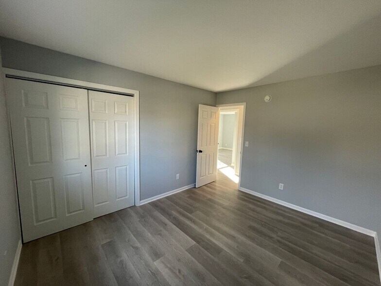Building Photo - 3812 Chancery Pl