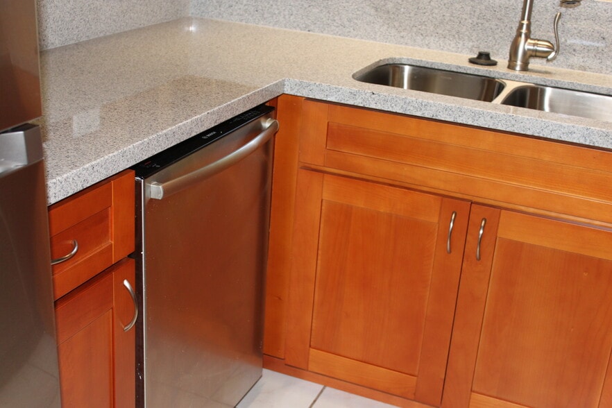 brand new appliances - 3442 Keha Dr