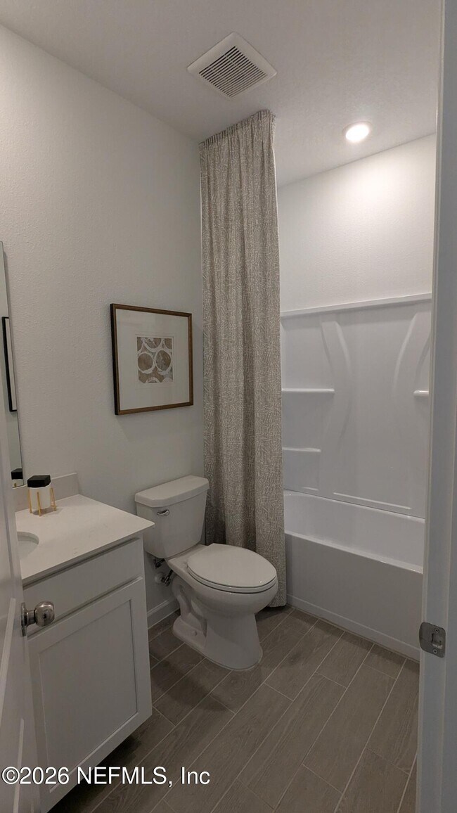 Building Photo - 15615 Thomas Crk Wy