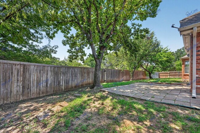 Building Photo - 739 Kilbridge Ln
