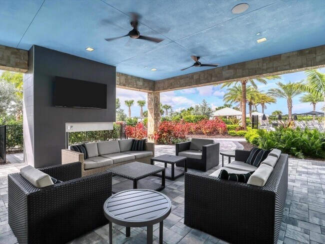 Building Photo - 14804 Orrieto Pl