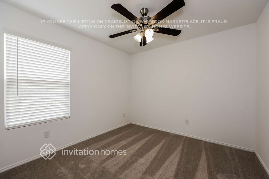 Building Photo - 4009 Mountain Meadow Rd