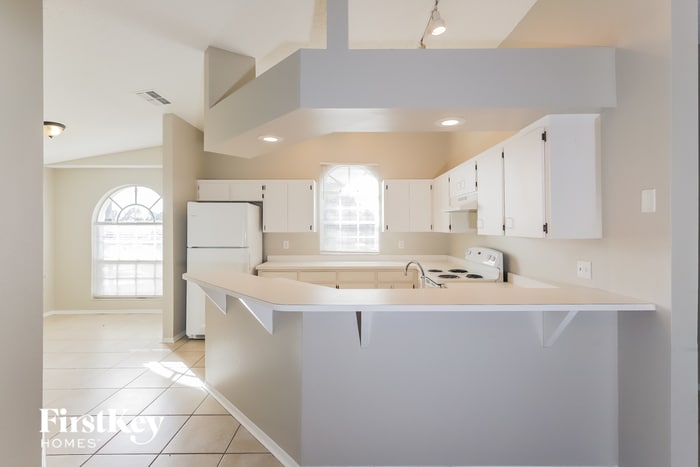 Building Photo - 785 Hunt Dr