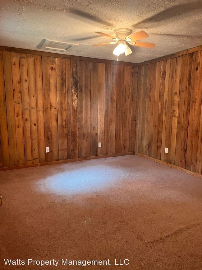 Building Photo - 2 br, 1 bath House - 1411 Suburban Rd