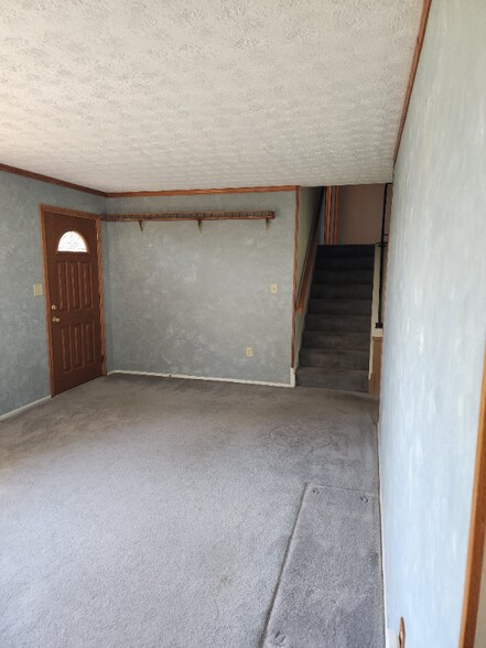 Building Photo - 8346 Ulery Rd