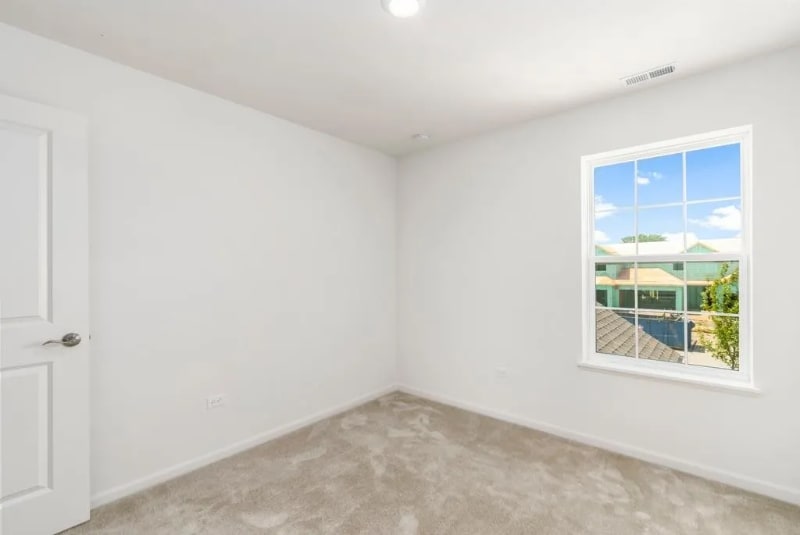 Building Photo - 14153 Magnolia St