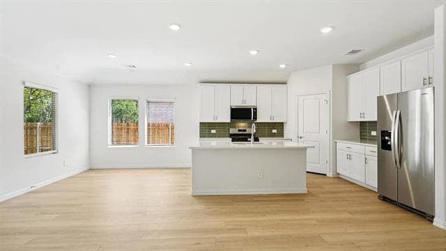 Building Photo - 710 Edgehurst Dr