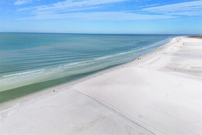 Building Photo - 6006 Midnight Pass Rd