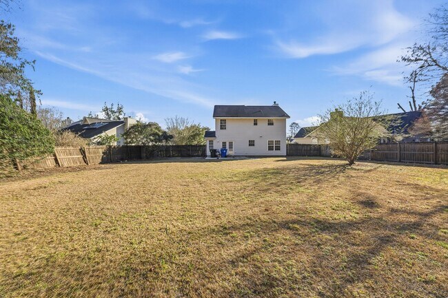 Building Photo - Beautiful Home West Ashely