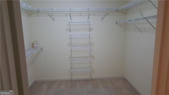 Building Photo - 5120 Meridian Ln