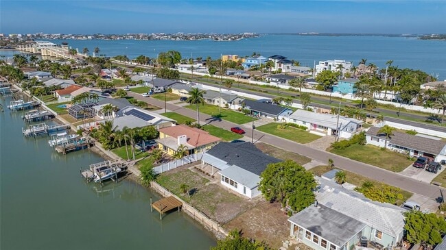 Building Photo - 7930 Causeway Blvd S