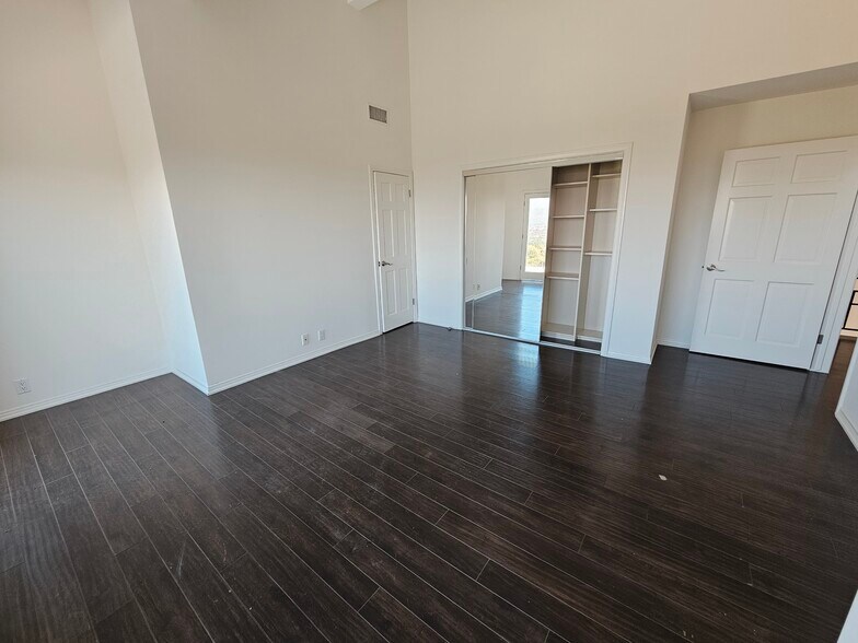 Building Photo - 3622 Roberts View Pl