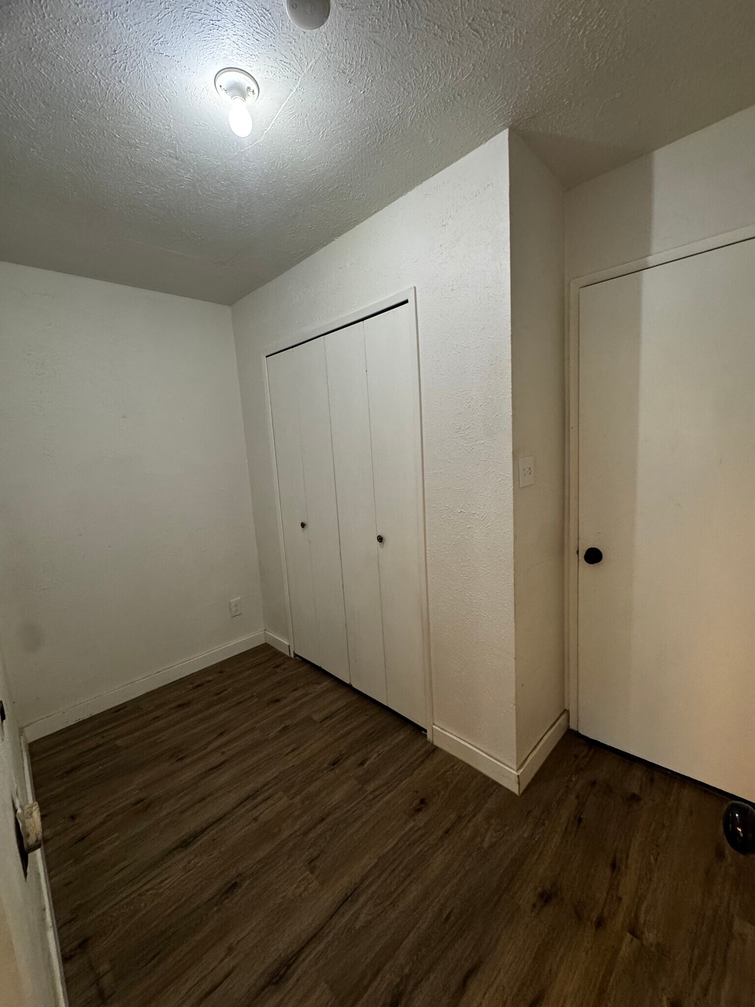 Building Photo - 7505 Whitewood Dr