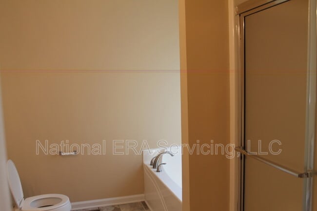 Building Photo - 344 Wesley Mill Pl