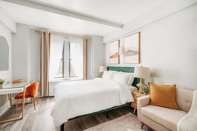 Building Photo - 234 W 73rd St