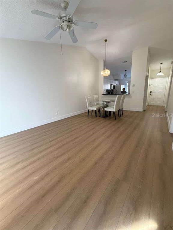 Building Photo - 1242 Lucaya Cir