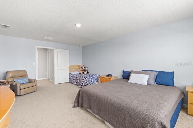 Building Photo - 5439 Logan Cave Ave