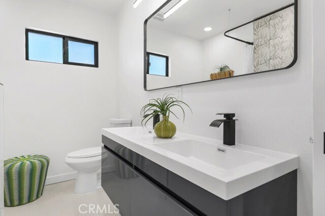 Building Photo - 3940 Cll San Antonio