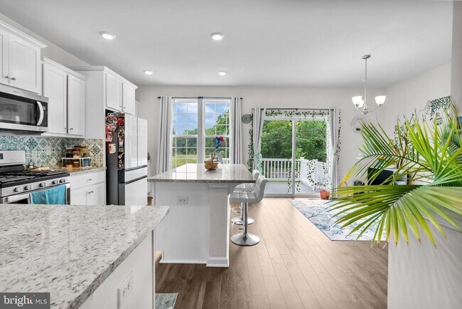 Building Photo - 36 Autumn Park Dr