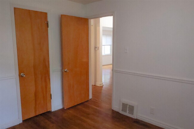 Building Photo - 10522 Byfield Dr