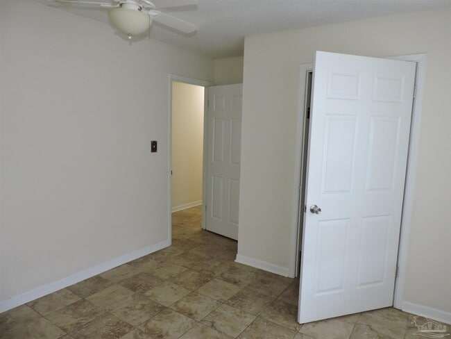 Building Photo - 7031 Redondo Dr