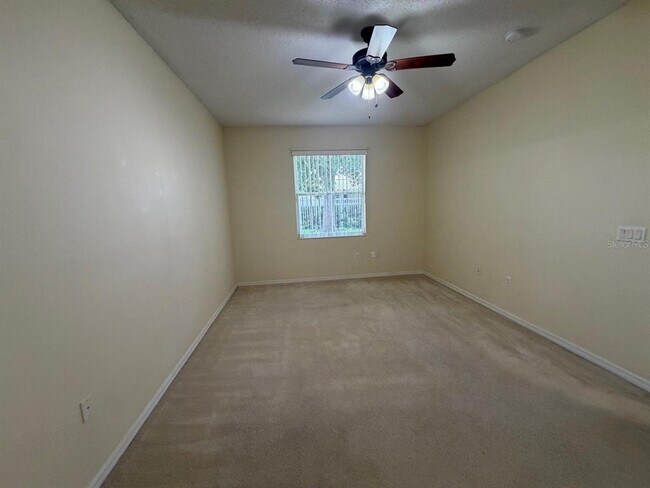 Building Photo - 10130 Shadow Creek Dr