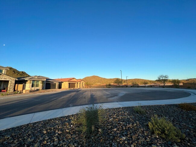 Building Photo - 13419 W Crimson Ter