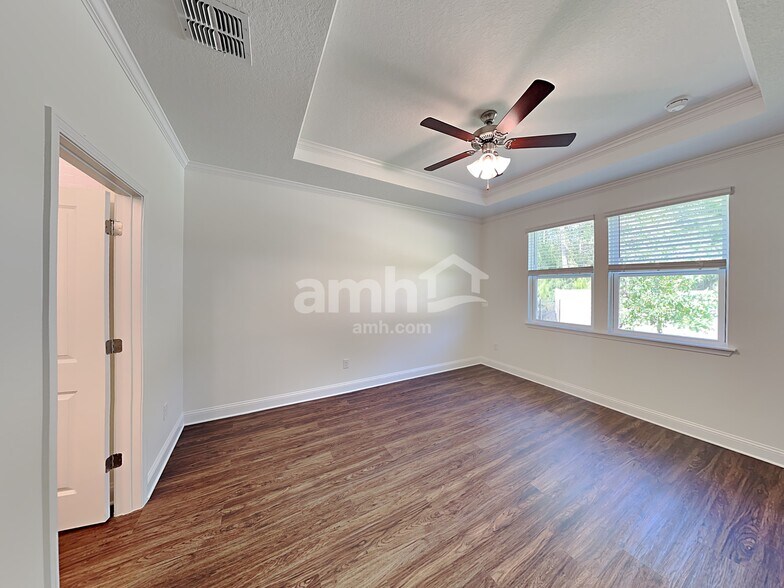Building Photo - 104 Fornells Way