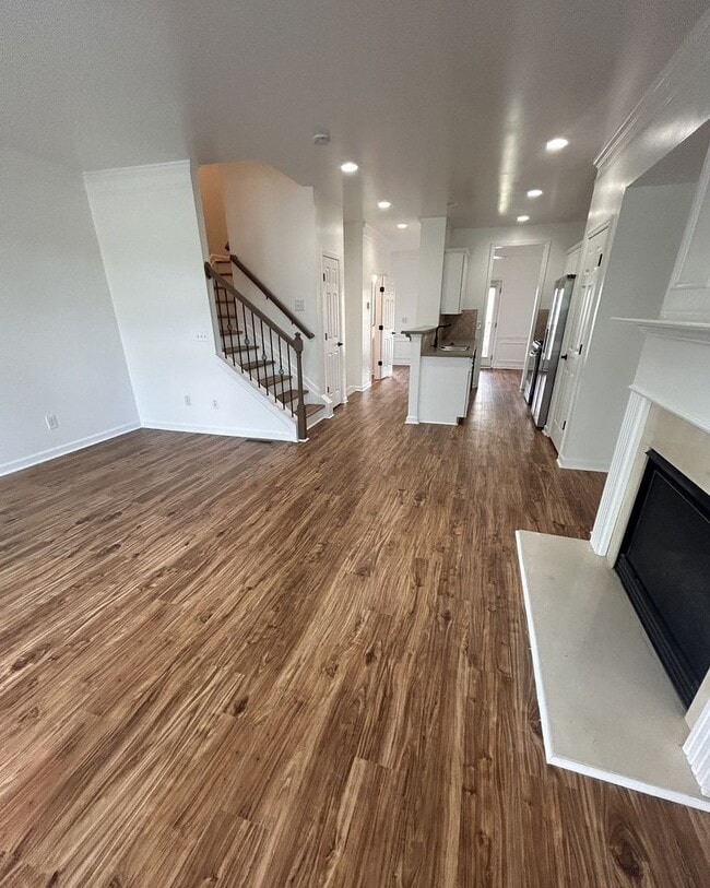 Building Photo - 14084 Voyage Tr