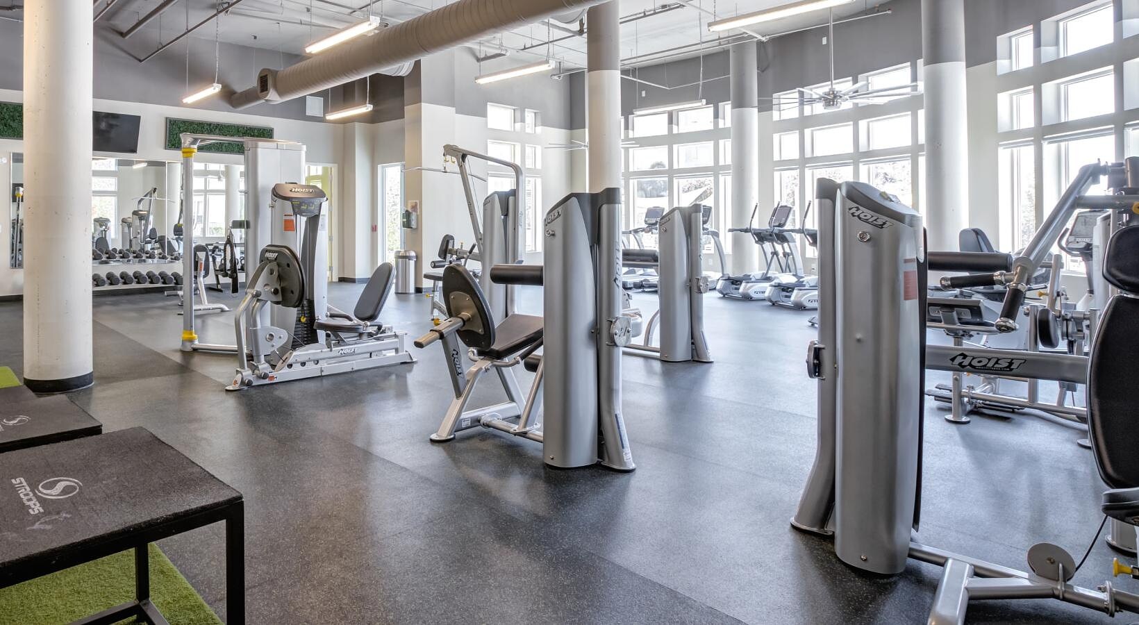 Building Photo - 949 Cleveland St