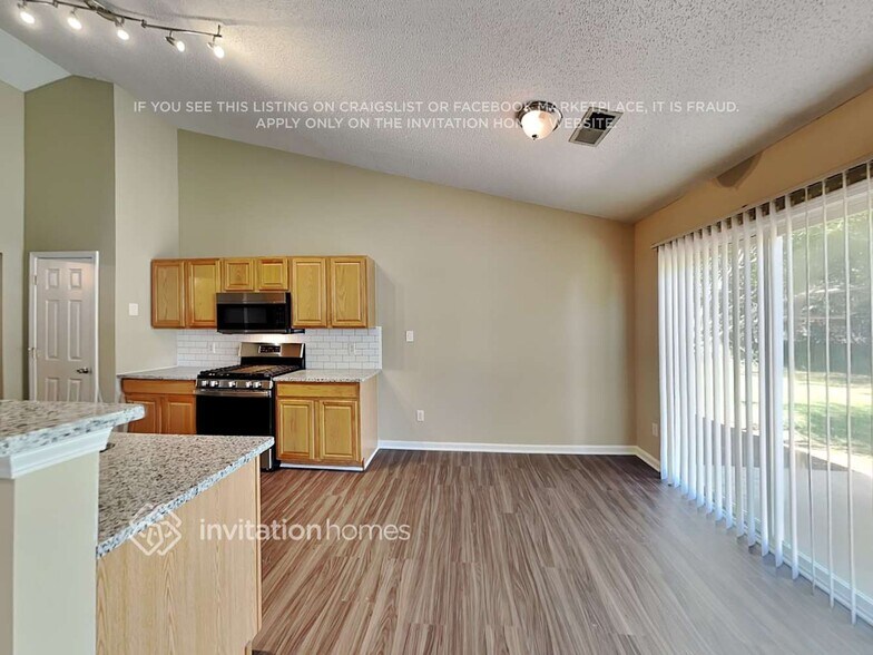 Building Photo - 5150 Avening Ct