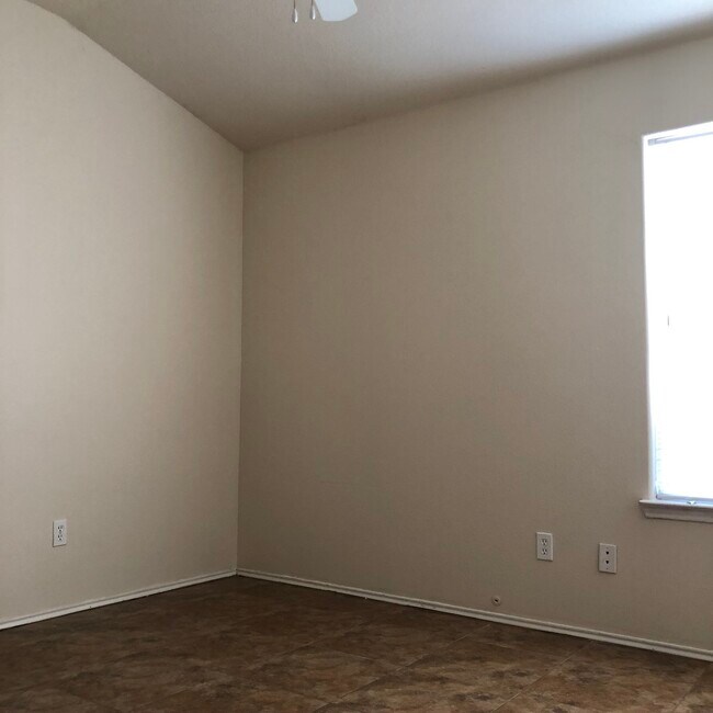 Building Photo - 19023 Yaupon Pass Dr