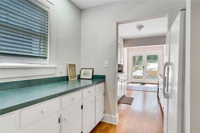 Building Photo - 773 Brookridge Dr NE