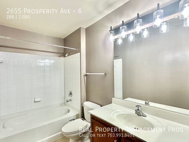 Building Photo - 2655 Prosperity Ave