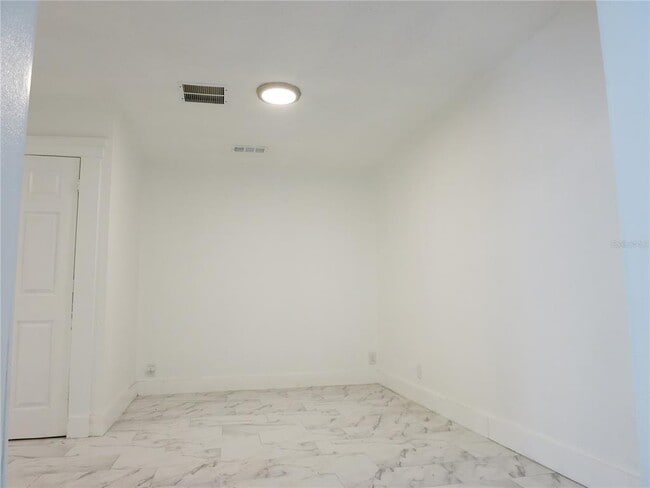 Building Photo - 8113 N Rome Ave