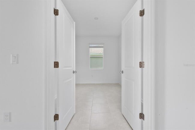 Building Photo - 1480 Peach Crk Dr