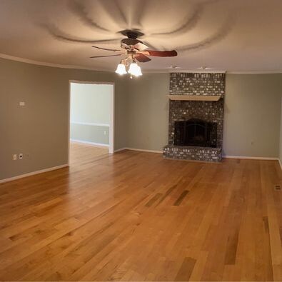 Building Photo - 9 Meadows Cir