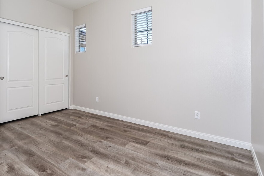 Building Photo - 613 Ryan Peak Ln