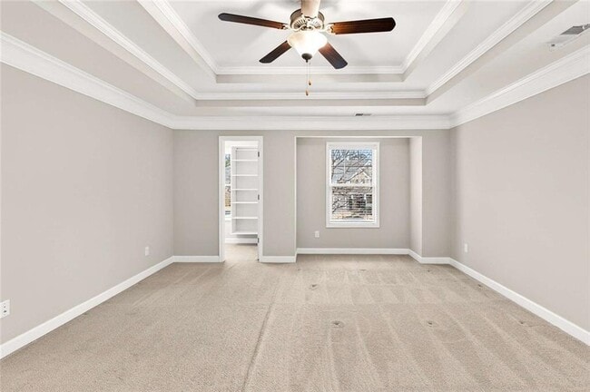 Building Photo - 4930 Alexandria Ave