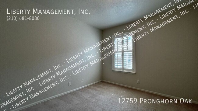 Building Photo - 12759 Pronghorn Oak