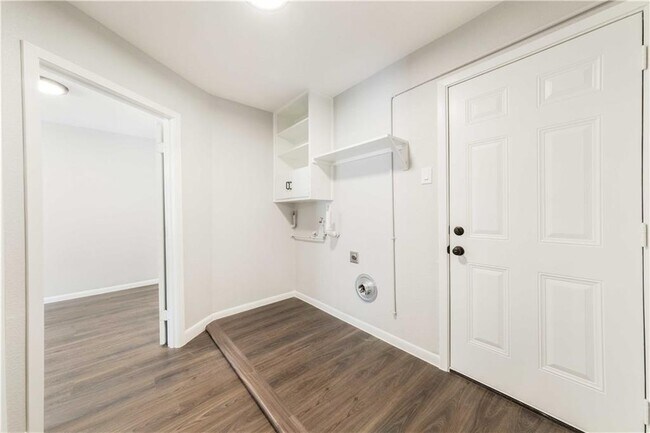 Building Photo - 1903 S 19th St