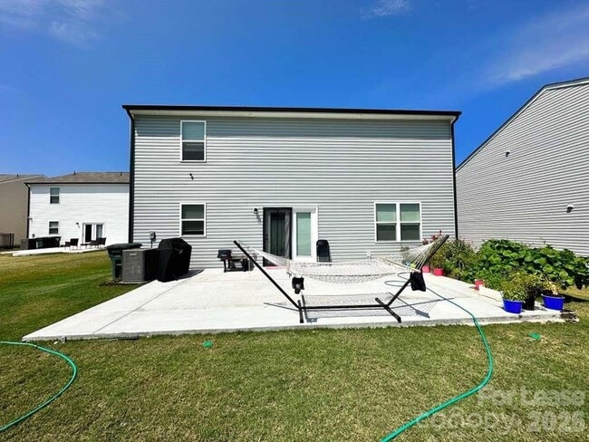 Building Photo - 1266 Nesters Store Pl SW