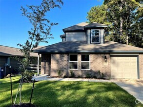 Building Photo - 12732 Lake Conroe Bay Rd