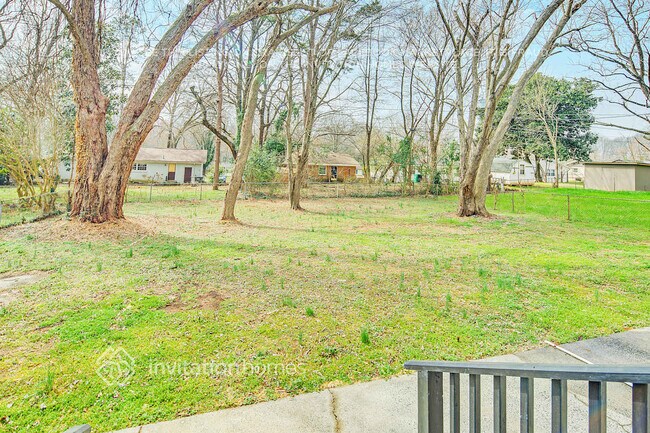 Building Photo - 4240 Winedale Ln