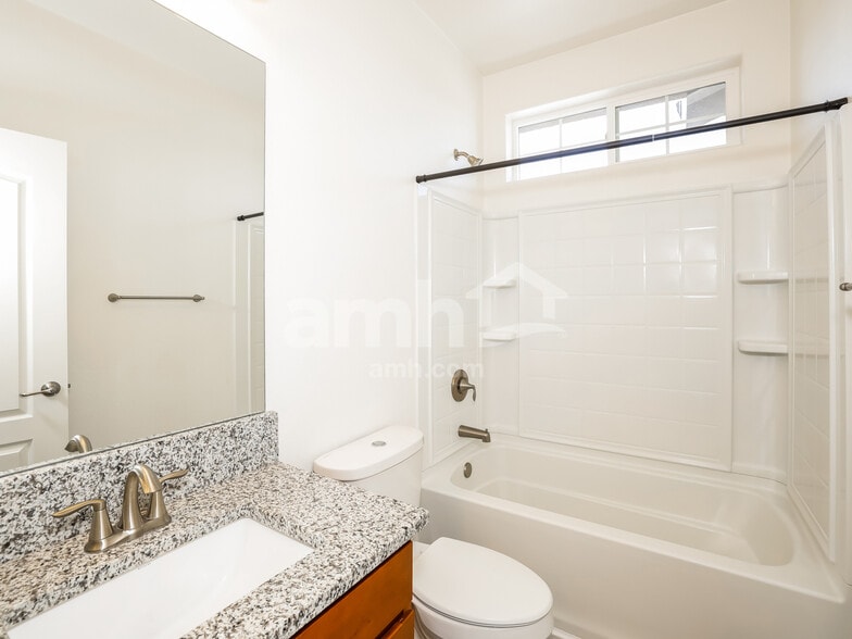 Building Photo - 18667 Granite Peak Ct