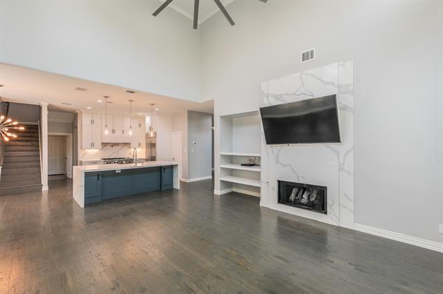 Building Photo - 2305 Beacon Hill Dr