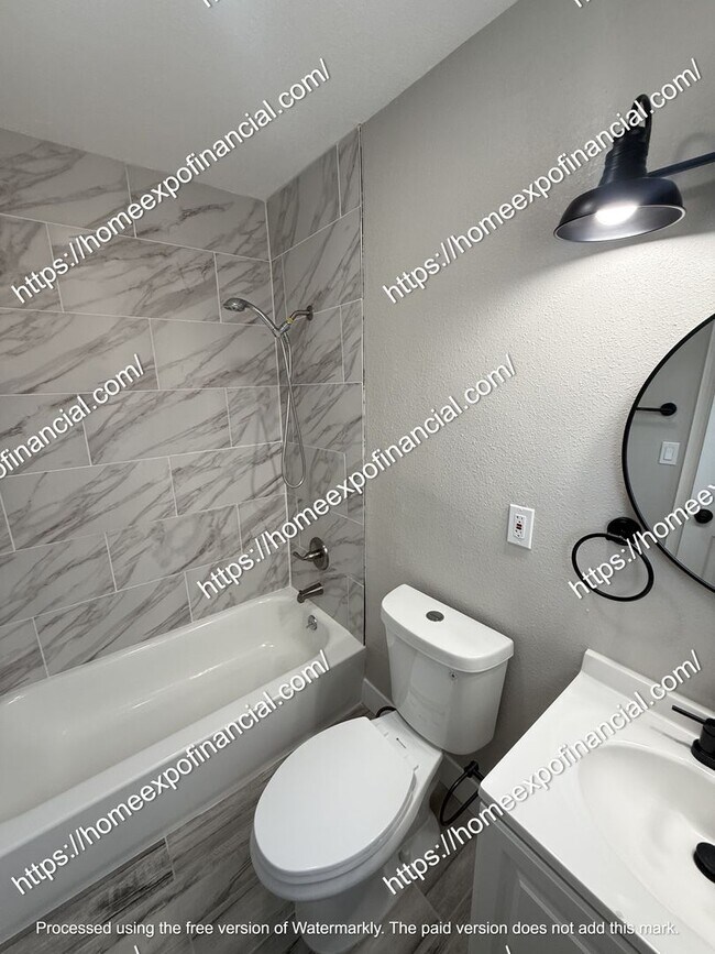 Building Photo - Nice Home For Rent