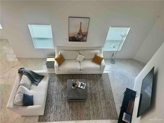 Building Photo - 21 S 42nd St