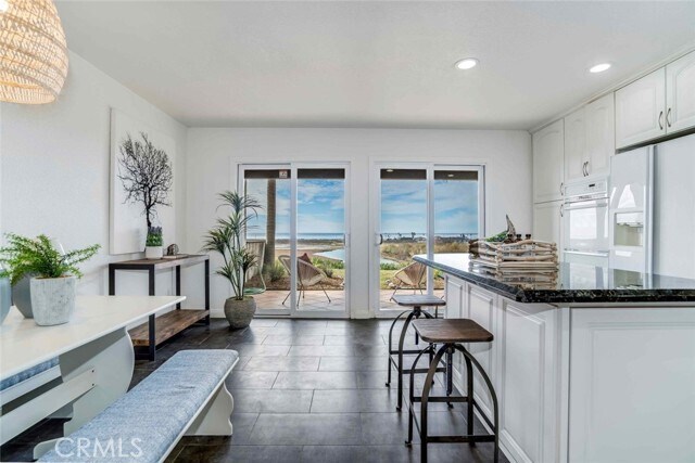 Building Photo - 2405 Caminito Ocean Cove